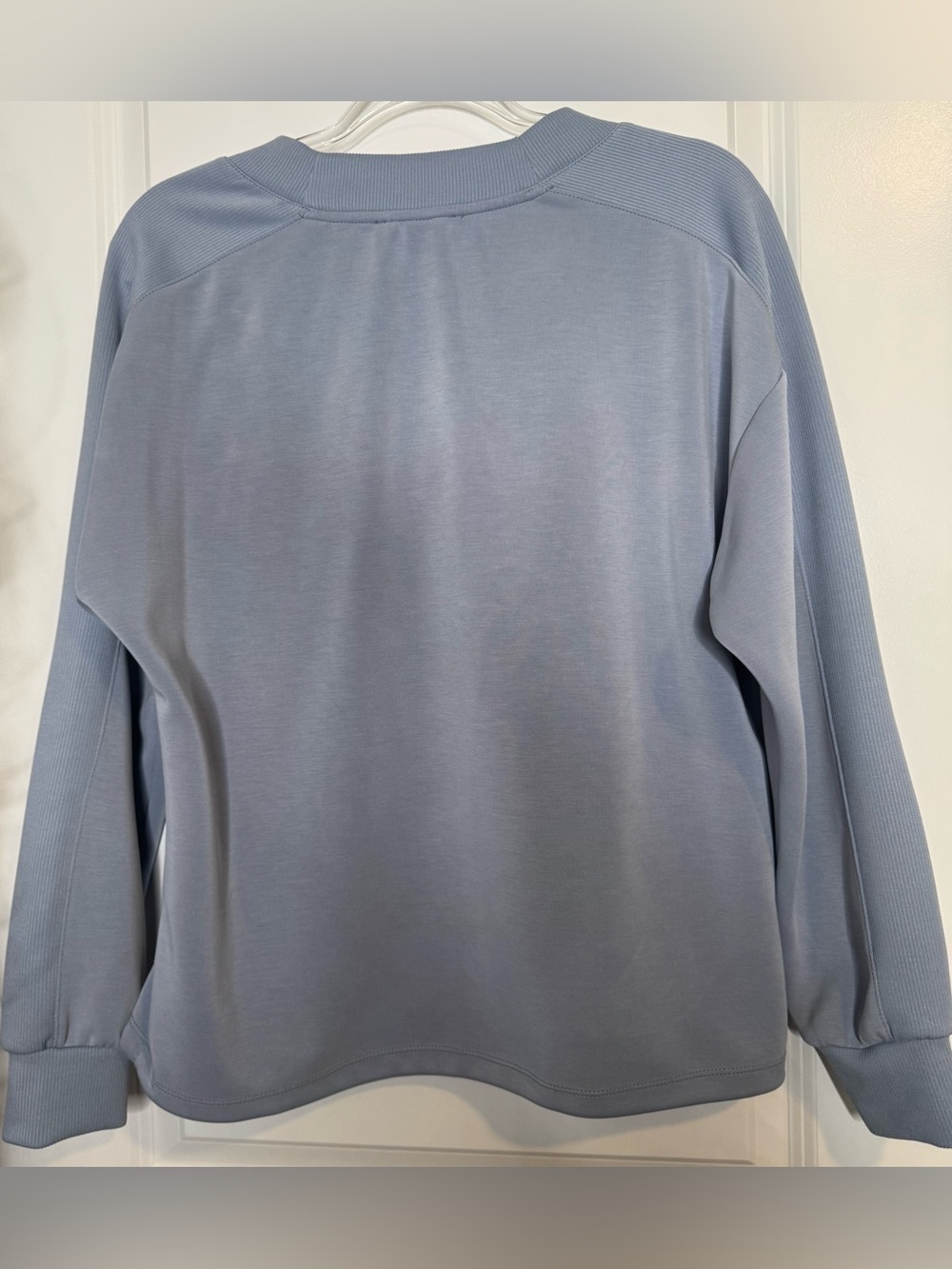 Truth Light Blue V-Neck long sleeve Kangaroo Pocket Sweater adjustable waist MD - Picture 5 of 5